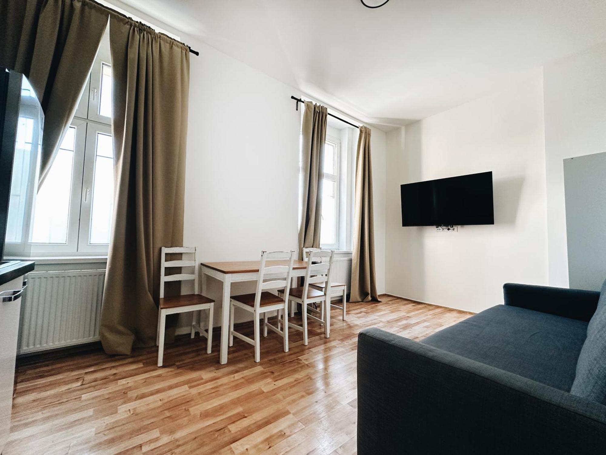 Crimson Charm Apartmán